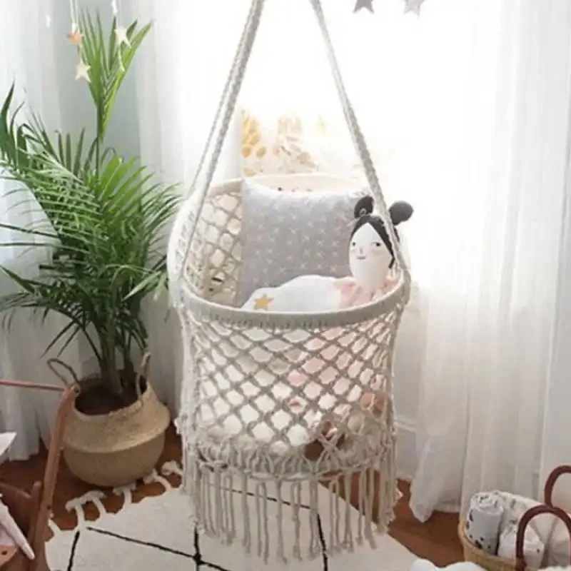 Berceau suspendu et balançoire - Baby Nursery Crib avis et prix