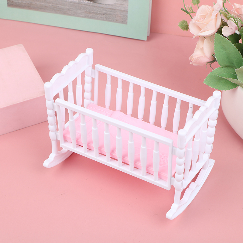Mini hochet pour bébé rose et  - Baby Nursery Pink avis et prix