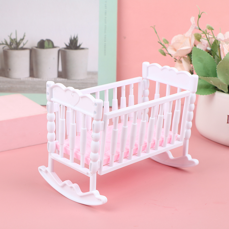 Mini hochet pour bébé rose et  - Baby Nursery Pink avis et prix